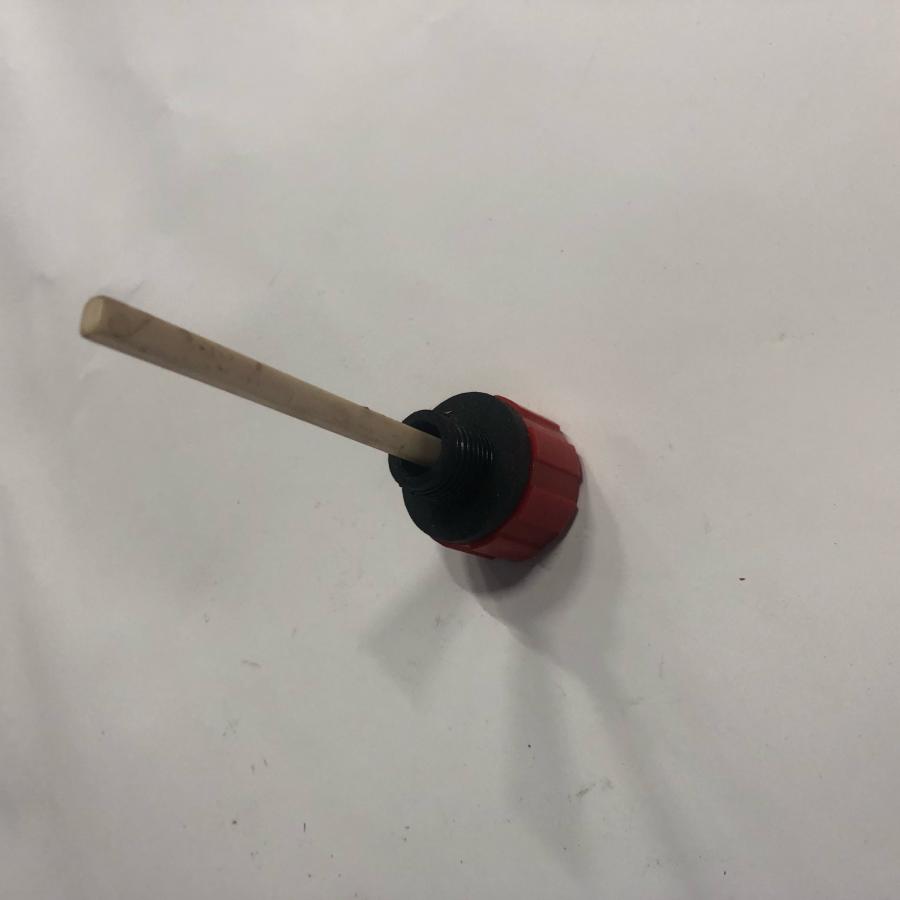 З/ч Пробка в масляной бачек двухстоечного подъемника