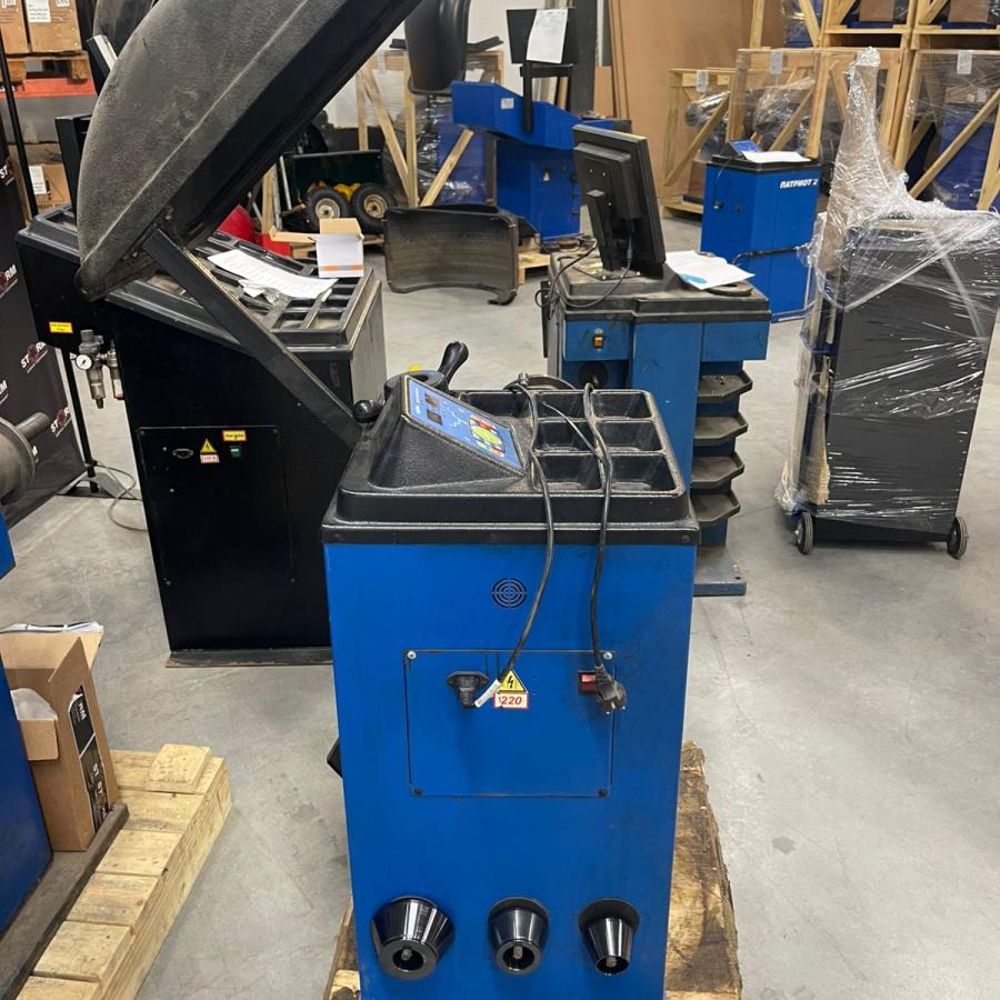 БУ Балансировочный стенд СТОРМ Патриот